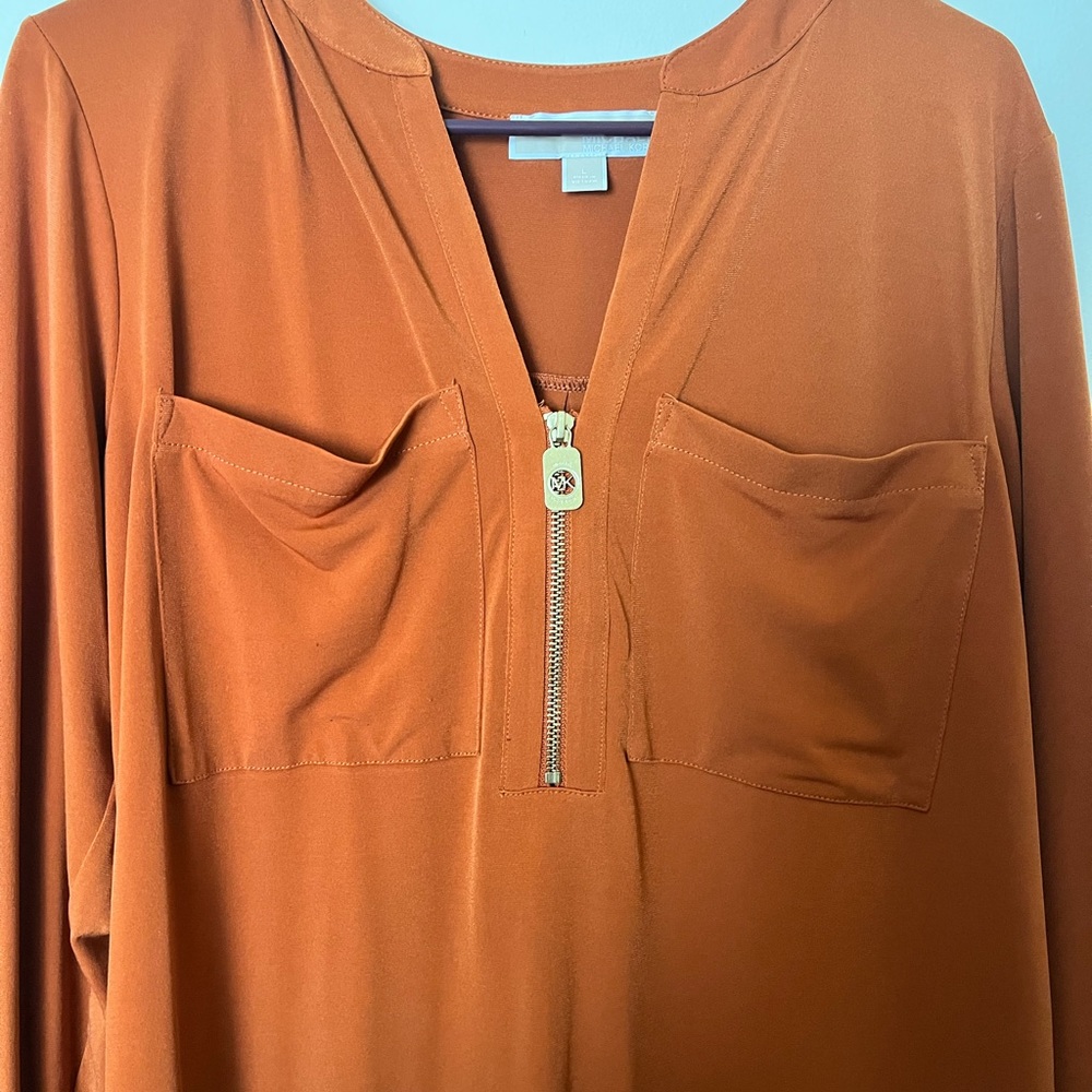 Burgundy orange 🍊 - Picture 3 of 4